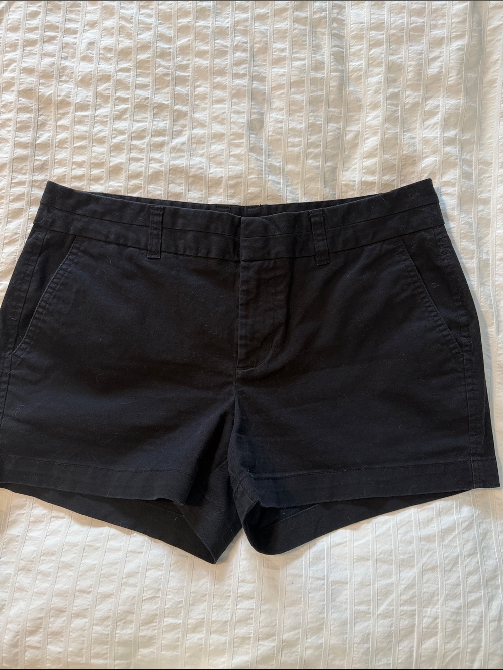 GAP Classic Khaki shorts